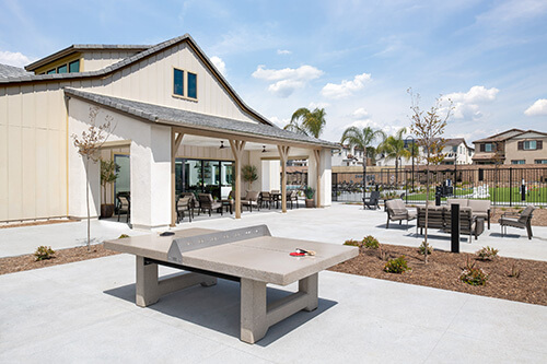 outdoor ping pong table